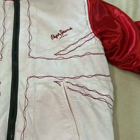 Vintage 1990s Reversible Pepe Jeans Jacket Size M. Red, White & Charcoal Gray. - Picture 12 of 16